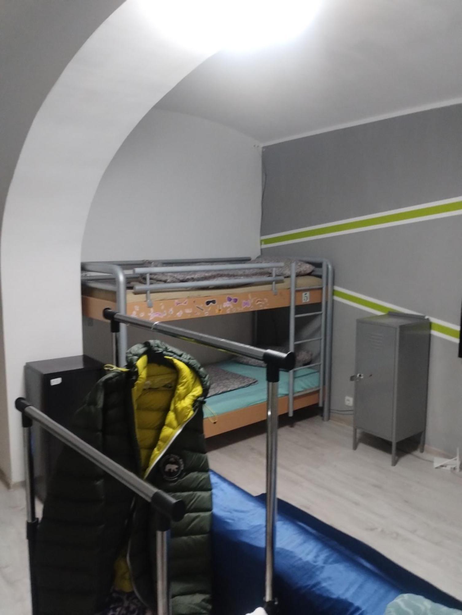 Hostel Antonia Timişoara Exteriör bild